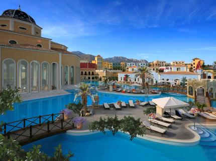 Benidorm villaitana piha.jpg